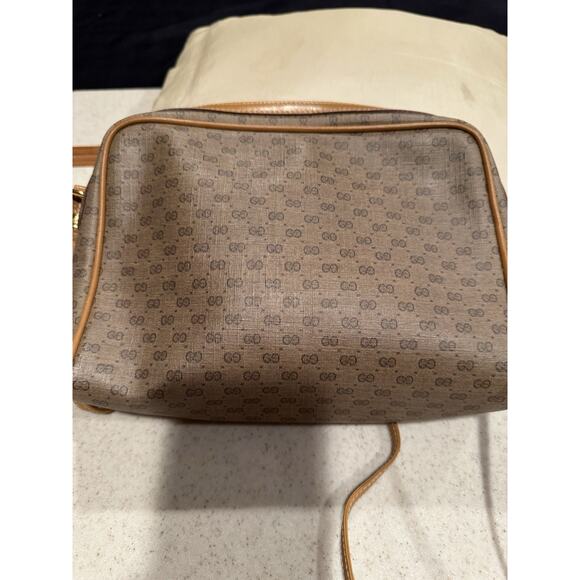 Vintage Gucci Micro GG Supreme Shoulder Bag In Tan - Picture 4 of 16